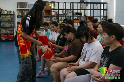 图片 3.jpg 图片 3.jpg