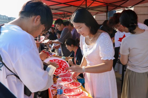 图片 2.jpg 图片 2.jpg